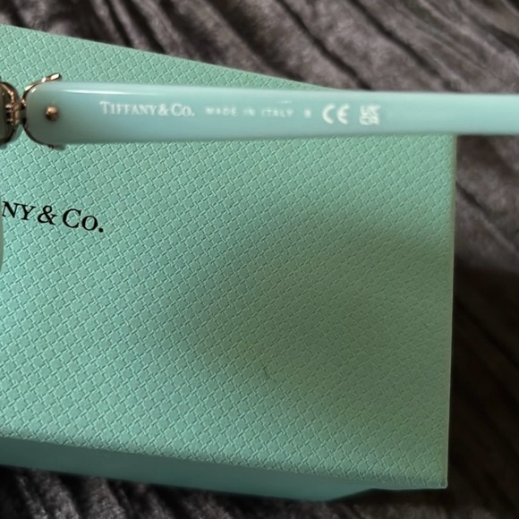 Tiffany & Co. sunglasses. - Picture 3 of 6